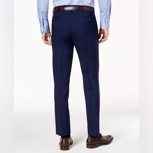 Cole Haan Grand.OS Modern Fit Performance Chino- Straight Cut Size 36/30